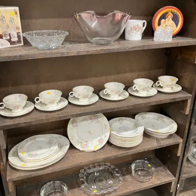 Sale Photo Thumbnail #30