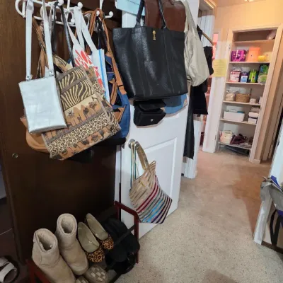 Sale Photo Thumbnail #22