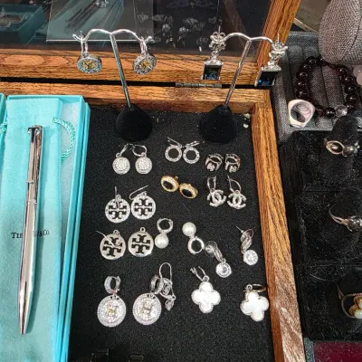 Sale Photo Thumbnail #20