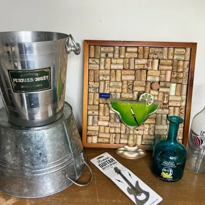 Bar Ware Collectibles And Decor