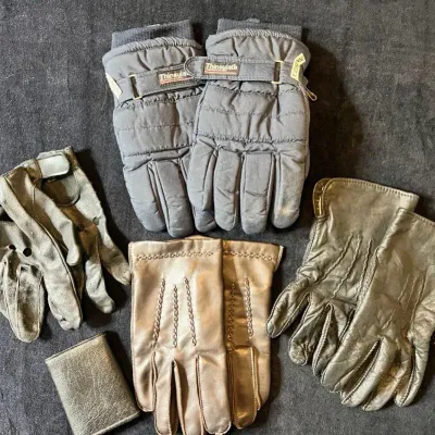 Men’s Gloves And Cowhide Tri-fold Wallet