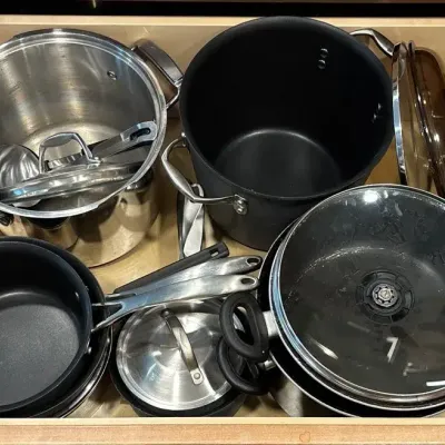 Assorted Cookware
