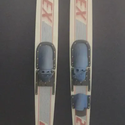 Connelly Flex 250 Water Skis