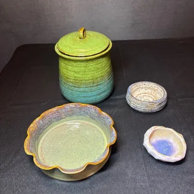 Assorted Pottery Decor 