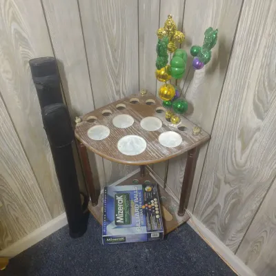 Corner Cue Rack With Extras