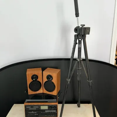 Boy gone Stereo System With Speakers & Tripod
