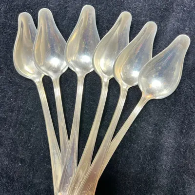 Sterling Silver Tea Or Fruit Spoons - 5.1 Ounces 
