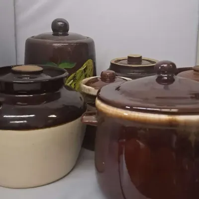 Brownware 