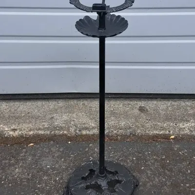 Cast Iron Standing Smoking Stand