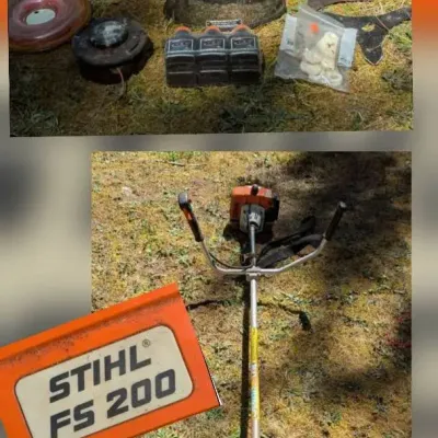 Stihl Brush Cutter With Accessories