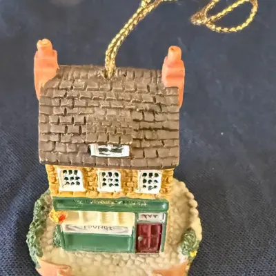 Vintage 1999 Baileys Irish Pub Building Christmas Ornament – Miniature Lounge