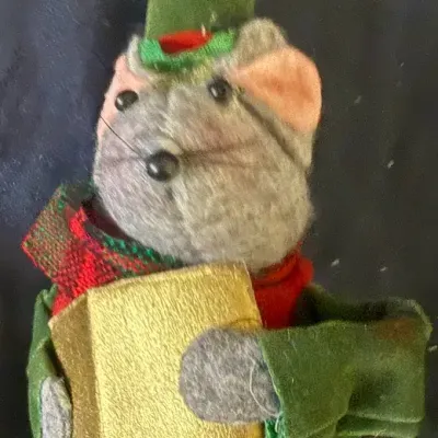 Vintage Made in Taiwan Felt Mouse Caroler Christmas Ornament