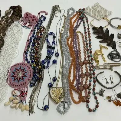 Ladies Costume Jewelry Lot Music And Animal Theme Jewelry