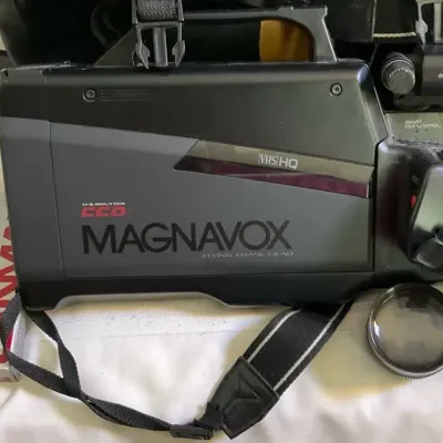 Magnavox VHS HQ Tape Recorder
