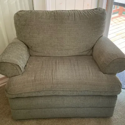 La-Z-Boy Gray Oversized Recliner