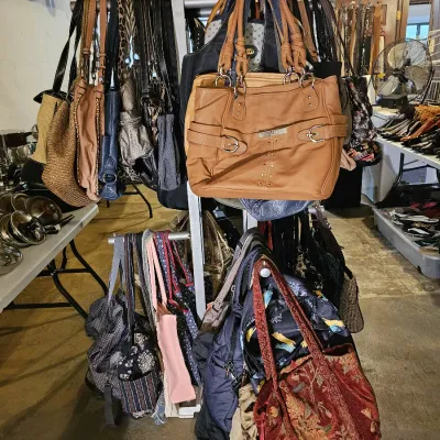 Sale Photo Thumbnail #46