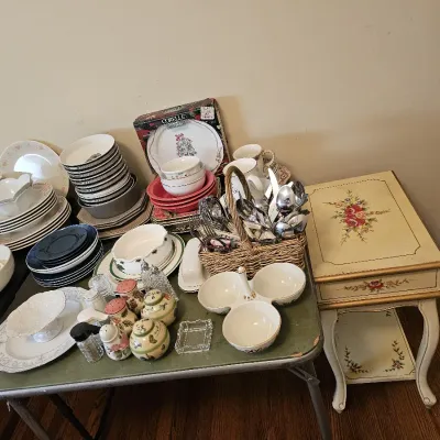 Sale Photo Thumbnail #18