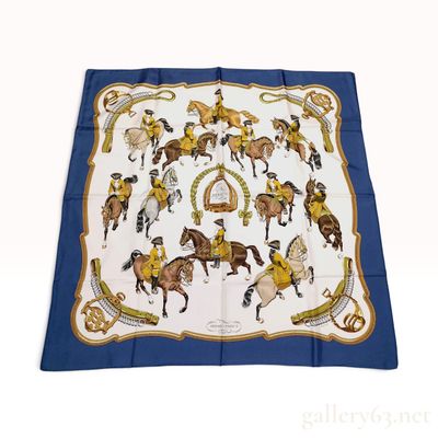 Sale Photo Thumbnail #225: Hermes Reprise Silk Carre 90 Scarf by Philippe Ledoux