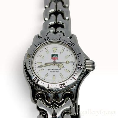 Sale Photo Thumbnail #172: TAG Heuer S/el Professional 200 Meters Ladies Watch S90.808