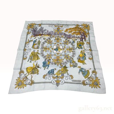 Sale Photo Thumbnail #241: Hermes Joies d'Hiver Silk Jacquard Scarf