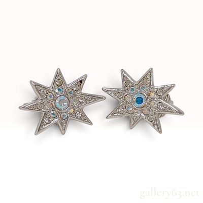 Sale Photo Thumbnail #73: A Pair of Christian Dior Rhinestone Starburst Clip-On Earrings