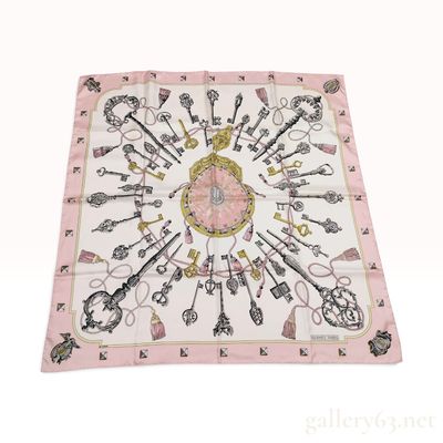 Sale Photo Thumbnail #197: Hermes Paris Les Cles Silk Carre 90 Scarf