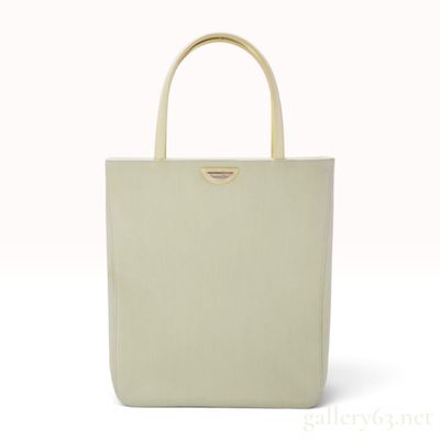 Sale Photo Thumbnail #269: Christian Dior Ivory Woven Canvas and Patent Leather Vertical Tote Bag