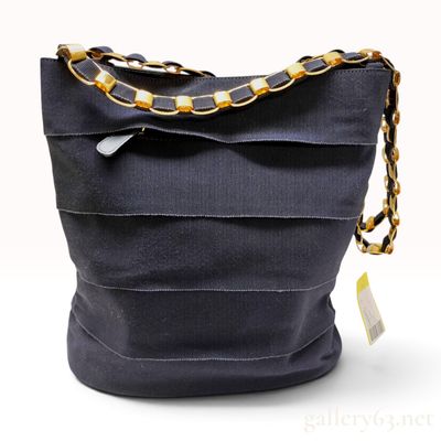 Sale Photo Thumbnail #285: Salvatore Ferragamo Tiered Grosgrain Vara Bucket Bag