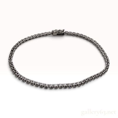 Sale Photo Thumbnail #80: 14 Karat White Gold and 1.03 Carat Diamond Tennis Bracelet