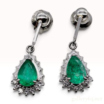 Sale Photo Thumbnail #196: Pt850 1.38ct Natural Emerald and 0.14ctw Natural Diamond Drop Earrings