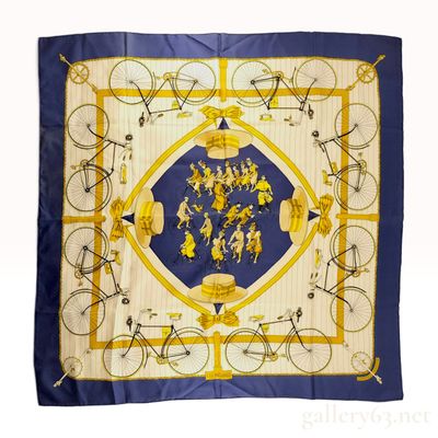 Sale Photo Thumbnail #91: Hermes Les Becanes Silk Scarf by Hugo Grygkar