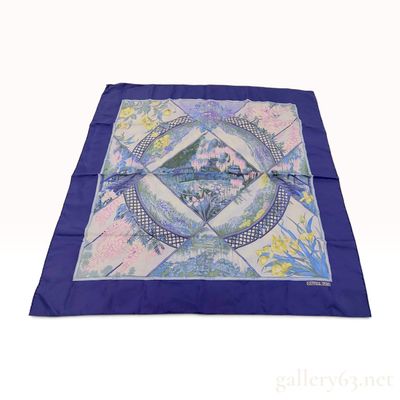 Sale Photo Thumbnail #25: Hermes Giverny Silk Twill Scarf