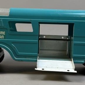 Sale Photo Thumbnail #43: Structo Vista Dome Horse Van Pressed Steel Trailer