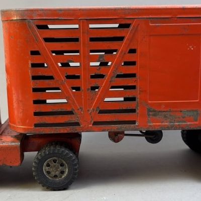 Sale Photo Thumbnail #89: 1950s Dunwell Toys Livestock Truck Trailer Hauler