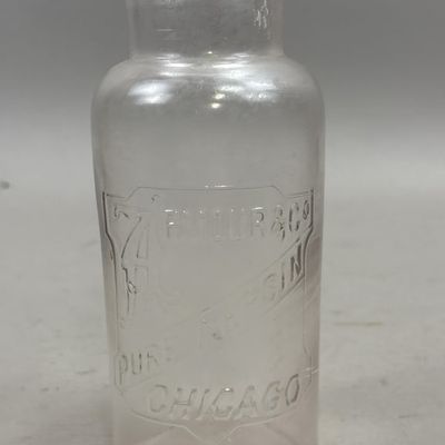 Sale Photo Thumbnail #294: Armour's Pure Pepsin Chicago Glass Bottle