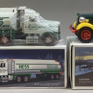 Sale Photo Thumbnail #166: 2 Hess Gasoline Tanker Trailer Trucks w/ Box NOS