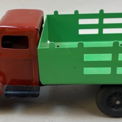 Sale Photo Thumbnail #81: Kingsbury Pressed Steel Stake Bed Truck Patent