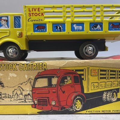 Sale Photo Thumbnail #131: Vintage Tin Litho Friction Motor Livestock Carrier