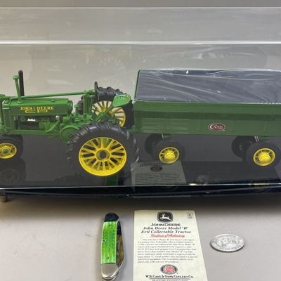 Sale Photo Thumbnail #153: Limited Edition ERTL JD Model B Tractor Showcase