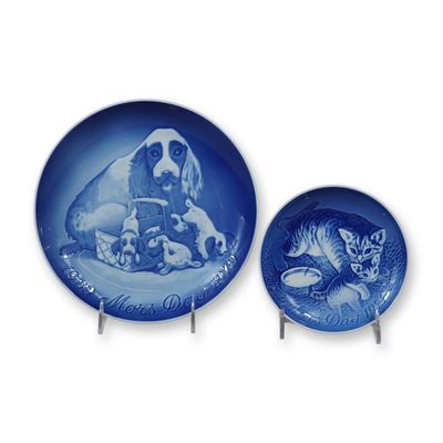 Sale Photo Thumbnail #282: 2pc Bing and Grondahl Copenhagen Porcelain Mothers Day Plates