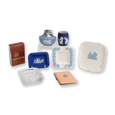 Sale Photo Thumbnail #118: 8pc Wedgwood and Dudson Smoking Collection