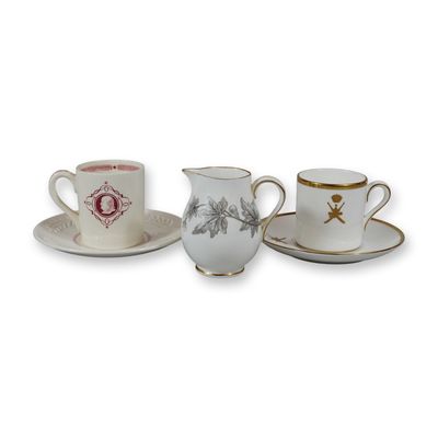 Sale Photo Thumbnail #256: A 5pc Collection of Wedgwood Ceramics Including University of Pennsylvania Bicentennial and Ashford