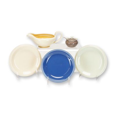 Sale Photo Thumbnail #273: 5pc Wedgwood Etruria Lidded Salt Cellar, Susie Cooper Sauce Boat, and Weekday Weekend Plates