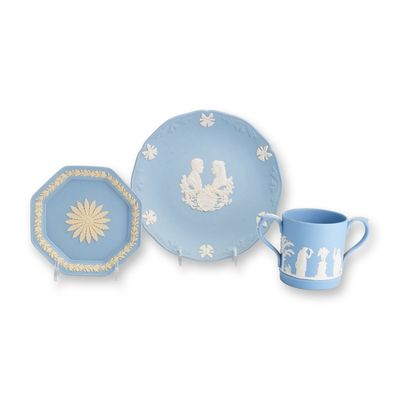 Sale Photo Thumbnail #386: Wedgwood Blue Jasperware Three Piece Collection