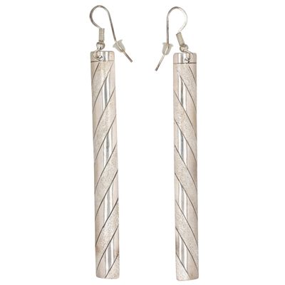 Sale Photo Thumbnail #398: Wynema Tahe Navajo Sterling Textured Bar Earrings