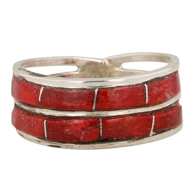 Sale Photo Thumbnail #585: Debbie Livingston Navajo Sterling Spiny Oyster Ring Sz 6