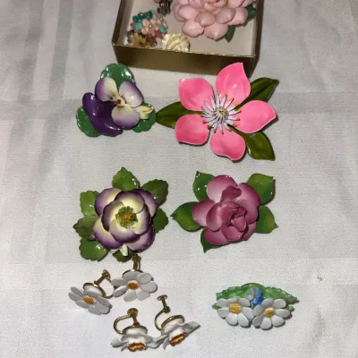 Sale Photo Thumbnail #46