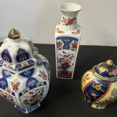 Vintage Japanese-Style Porcelain Decorative Lot – 3 Pieces