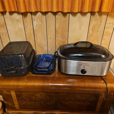 Roasters & Casserole Dishes