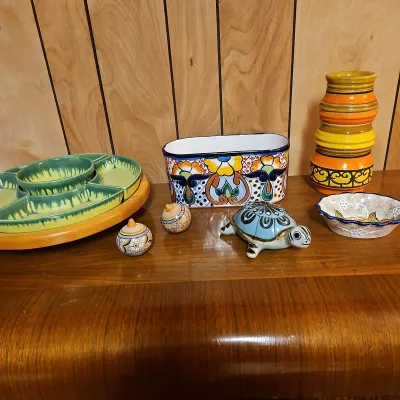 Mexican Pottery Lot